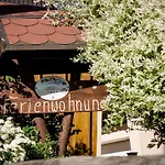 Baumann Apartment *